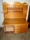 GREAT MAPLE KITCHEN CABINET
