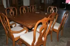 Table w/ 8 chairs