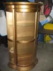 Lighted vitrine modern