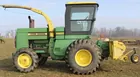 John Deere 5820 4x4 forage chopper