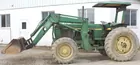 JD 2940 4x4 tractor w/260 loader