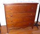 Period 19th C chest of drawers 