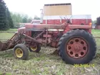 IH 706 Gas Tractor