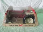 1/16 Farmall 1206 in Bubble Box