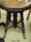 VINTAGE PIANO/ORGAN STOOL