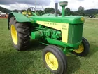 JD 830 Tractor