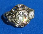 @2.5 carat dimond w/1.5 ct center 