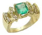 18K Ring w/Emerald and Diamonds