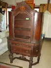 CHINA CABINET TO D R S