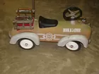 CHILD'S TOY CAR