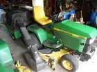 445 John Deere Riding Mower