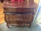 Bombay Chest