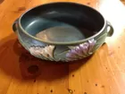 Roseville Console Bowl in Freesia 