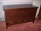 Hepplewhite chest