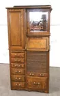 Antique Quarter Sawn Oak Gentleman's Cabinet