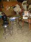 TALL TABLE & STOOLS