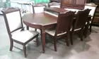 Broyhill Dining Room Table W/ 6 Chairs