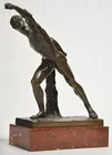 Antq. Bronze sgd. Borghesischer Fechter...