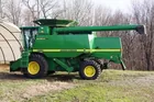 ’98 John Deere 9510 Maximizer Combine