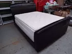 Vinyl bed 