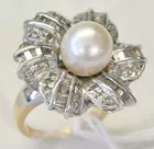 Lg. 14K Pearl Diamond Flower Ring