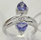 18K White Gold Ring w/Tanzanite & Diamonds