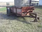 New Idea Tandem-Axle Manure Spreader