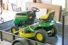 John Deere Mod D110 Lawn Tractor