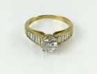 18k Gold Diamond Ring