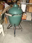 BIG GREEN EGG COOKER