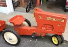 AC 190 pedal tractor & trailer