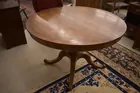 Table w/leaf