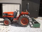 Kubota L2900 Tractor