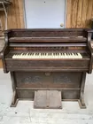 1909 W.W. Putnam & Co. Pump Organ