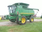 JD 9660 Combine