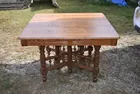 Oak Table w/leaf
