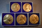 72) 3 Bronze Presidental Medals