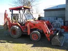 2001 Kubota Tractor/Loader/Backhoe