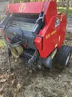 Miniature round baler