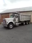 1997 Freightliner Triangle Dump