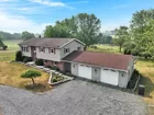 Country Bi-Level On 1.06 Acres W/Pole Barn