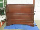 sleigh bed-queen