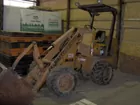 Swinger loader