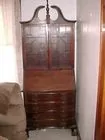 Secretary with upper display and lower drawers