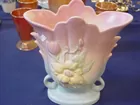 Vintage Hull Vase 1-8 1/2 Magnolia