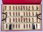 BRITAIN DISPLAY SET 9424 CHANGING GUARDS