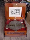WURLITZER TIN DISK PLAYER