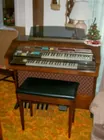 LYN LIECHTY AUCTIONS  Electric Organ