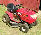 LYN LIECHTY AUCTIONS  Excellent Mower!