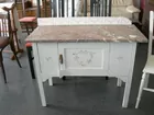 narc-washstand1